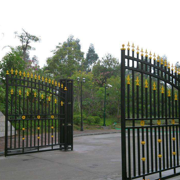 鐵藝大門(mén)