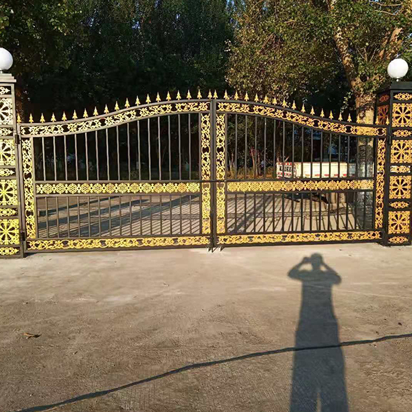 鐵藝大門(mén)